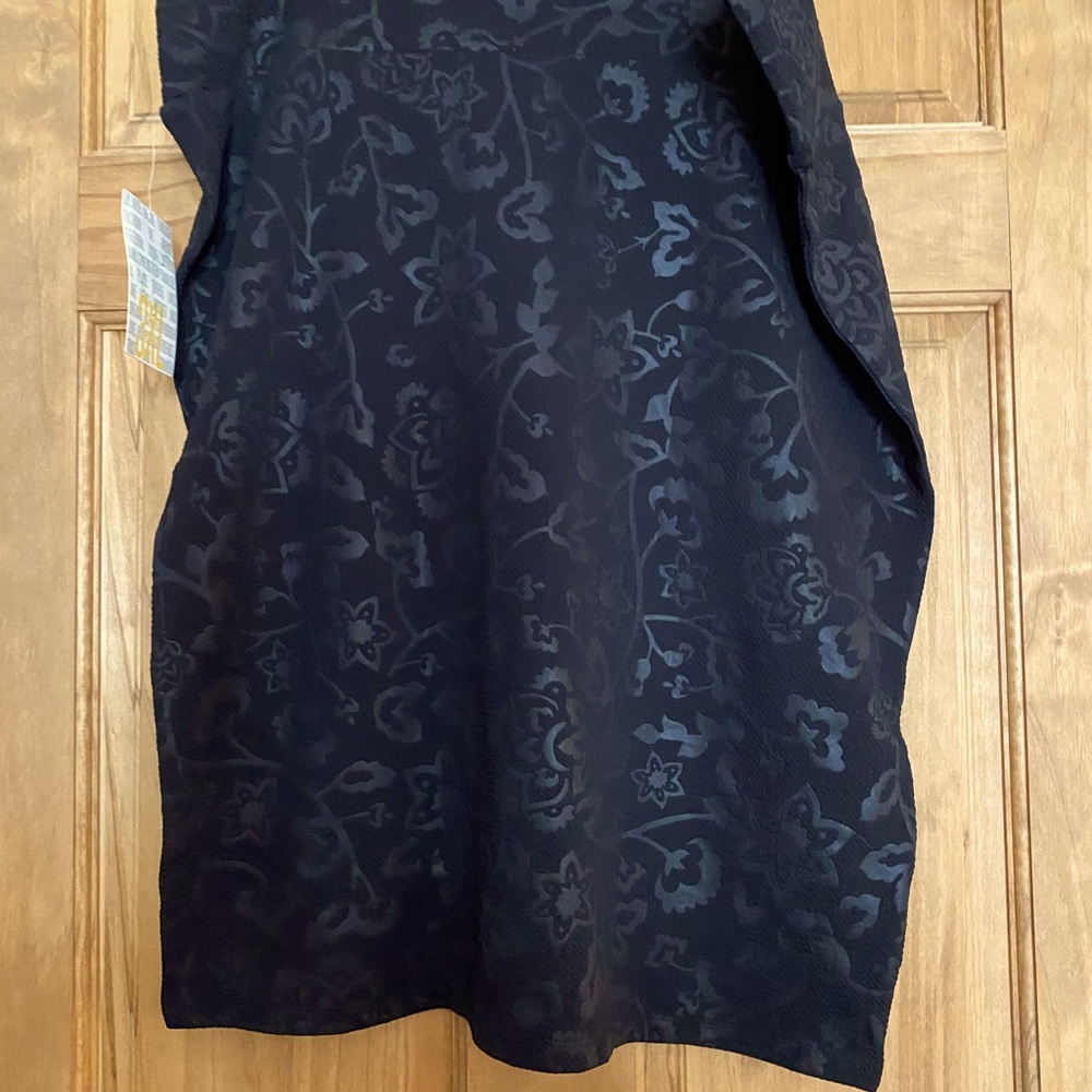 NEW Elegant Lularoe Cassie Solid Black Skirt